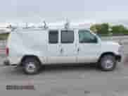 2012 Ford Econoline Cargo Recreational z VIN 1FTNE2EL6CDA07313, wystawiony jako IAAI lot #43181497 z przebiegiem 225 757 mil mil oraz . Historia ofert i sprzedaży dostępna na DreamBid. Obrazek 14.