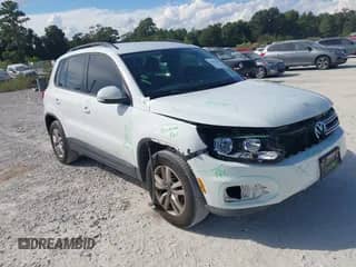 2016 Volkswagen Tiguan SEL с VIN WVGBV7AX7GW543797, выставлен на аукционе IAAI как лот 43312026 с пробегом 110 388 миль миль и . История ставок и продаж доступна на DreamBid. Изображение 1.