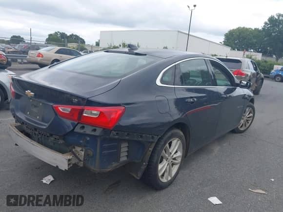 2017 Chevrolet Malibu LT с VIN 1G1ZE5ST8HF161694, выставлен на аукционе IAAI как лот 43062871 с пробегом 151 884 миль миль и . История ставок и продаж доступна на DreamBid. Изображение 4.