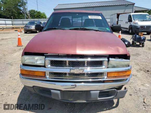 2003 Chevrolet S-10 LS с VIN 1GCCS19H338144556, выставлен на аукционе Copart как лот 58699225 с пробегом 260 170 миль миль и Списание • Salvage title. История ставок и продаж доступна на DreamBid. Изображение 5.