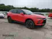 2023 Chevrolet Blazer RS z VIN 3GNKBERS5PS115188, wystawiony jako Copart lot #70770065 z przebiegiem 11 513 mil mil oraz Szkoda całkowita • Salvage title. Historia ofert i sprzedaży dostępna na DreamBid. Obrazek 4.
