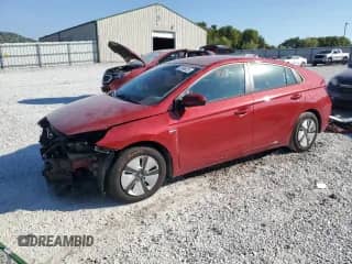 2019 Hyundai Ioniq Blue с VIN KMHC65LC8KU110154, выставлен на аукционе Copart как лот 70656025 с пробегом 81 856 миль миль и Списание • Salvage title. История ставок и продаж доступна на DreamBid. Изображение 1.