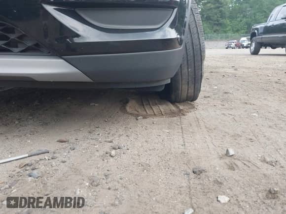 2020 Hyundai Tucson Limited with VIN KM8J3CAL9LU204178, listed as a IAAI auction lot 42993747 with 44,976 mi miles and . Bid and sale history available at DreamBid. Image 20.