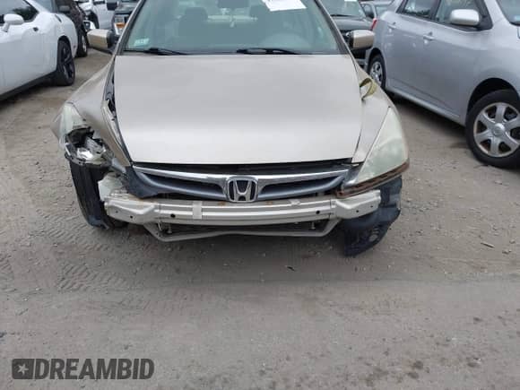 2006 Honda Accord LX с VIN 1HGCM56436A169183, выставлен на аукционе IAAI как лот 43569635 с пробегом 76 474 миль миль и . История ставок и продаж доступна на DreamBid. Изображение 6.