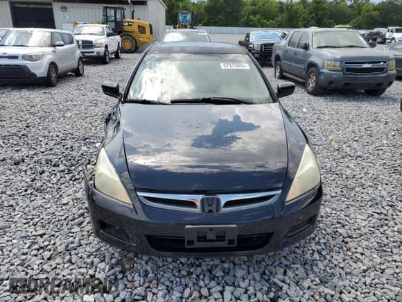 2006 Honda Accord EX-L z VIN 1HGCM66816A063078, wystawiony jako Copart lot #67975055 z przebiegiem 192 067 mil mil oraz Szkoda całkowita • Salvage title. Historia ofert i sprzedaży dostępna na DreamBid. Obrazek 5.
