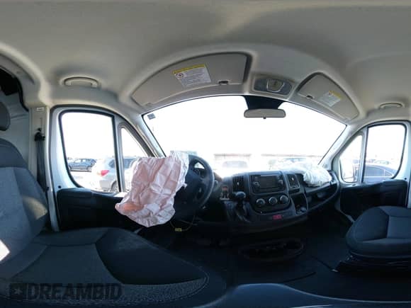 2020 Ram ProMaster Cargo с VIN 3C6TRVBG0LE143155, выставлен на аукционе IAAI как лот 43133285 с пробегом 151 630 миль миль и . История ставок и продаж доступна на DreamBid. Изображение 18.