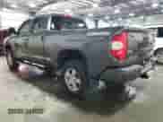 2016 Toyota Tundra Limited z VIN 5TFBY5F17GX492428, wystawiony jako Copart lot #59186385 z przebiegiem 110 604 mil mil oraz Szkoda całkowita • Salvage title. Historia ofert i sprzedaży dostępna na DreamBid. Obrazek 2.