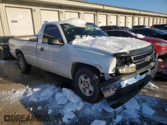 2006 Chevrolet Silverado 1500 Work Truck с VIN 3GCEK14V56G195822, выставлен на аукционе Copart как лот 41662095 с пробегом 236 950 миль миль и Списание • Salvage title. История ставок и продаж доступна на DreamBid. Изображение 4.