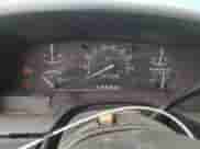 1996 Ford F-150 z VIN 2FTEF15N4TCA01681, wystawiony jako Copart lot #70951194 z przebiegiem 102 388 mil mil oraz Szkoda całkowita • Salvage title. Historia ofert i sprzedaży dostępna na DreamBid. Obrazek 9.