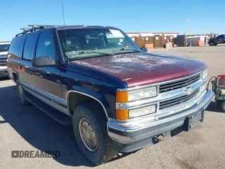 1997 Chevrolet Suburban с VIN 1GNFK16R3VJ423650, выставлен на аукционе IAAI как лот 41517985 с пробегом 204 817 миль миль и . История ставок и продаж доступна на DreamBid. Изображение 1.