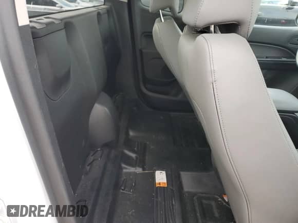 2016 Chevrolet Colorado 2WD with VIN 1GCHSAEA1G1295506, listed as a Copart auction lot 83327584 with 29,493 mi miles and Salvage title. Bid and sale history available at DreamBid. Image 10.