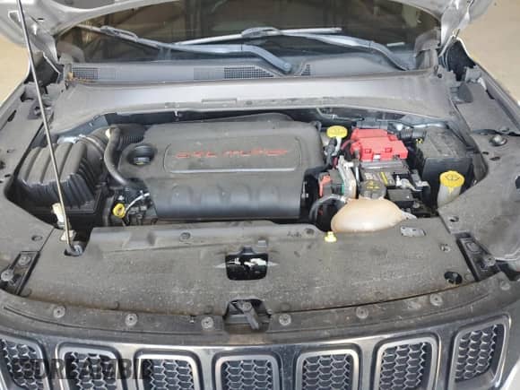 2020 Jeep Compass Limited z VIN 3C4NJCCB1LT158436, wystawiony jako Copart lot #65223995 z przebiegiem 122 633 mil mil oraz Nie do naprawy • Non repairable. Historia ofert i sprzedaży dostępna na DreamBid. Obrazek 11.