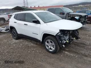 2023 Jeep Compass Sport с VIN 3C4NJDAN0PT516635, выставлен на аукционе IAAI как лот 41492162 с пробегом 19 315 миль миль и . История ставок и продаж доступна на DreamBid. Изображение 1.