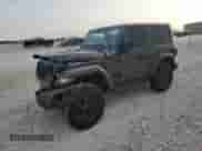2022 Jeep Wrangler Willys Sport z VIN 1C4GJXAN2NW164546, wystawiony jako Copart lot #52257525 z przebiegiem 34 197 mil mil oraz Szkoda całkowita • Salvage title. Historia ofert i sprzedaży dostępna na DreamBid. Obrazek 1.