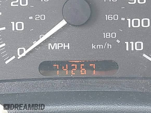 2000 Chevrolet Cavalier z VIN 1G1JC1241Y7123917, wystawiony jako IAAI lot #42683589 z przebiegiem 74 267 mil mil oraz . Historia ofert i sprzedaży dostępna na DreamBid. Obrazek 15.