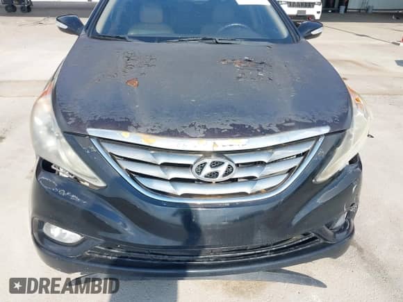 2012 Hyundai Sonata Limited с VIN 5NPEC4AB2CH460563, выставлен на аукционе IAAI как лот 43265852 с пробегом 112 922 миль миль и . История ставок и продаж доступна на DreamBid. Изображение 18.