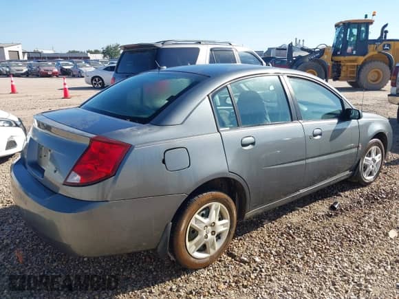 2006 Saturn ION с VIN 1G8AJ55F86Z110367, выставлен на аукционе IAAI как лот 43266405 с пробегом 87 883 миль миль и . История ставок и продаж доступна на DreamBid. Изображение 4.
