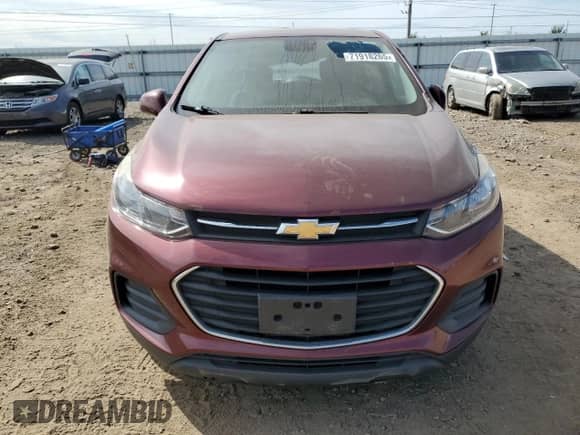2017 Chevrolet Trax LS z VIN 3GNCJNSB5HL229530, wystawiony jako Copart lot #71918265 z przebiegiem 109 453 mil mil oraz Szkoda całkowita • Salvage title. Historia ofert i sprzedaży dostępna na DreamBid. Obrazek 5.