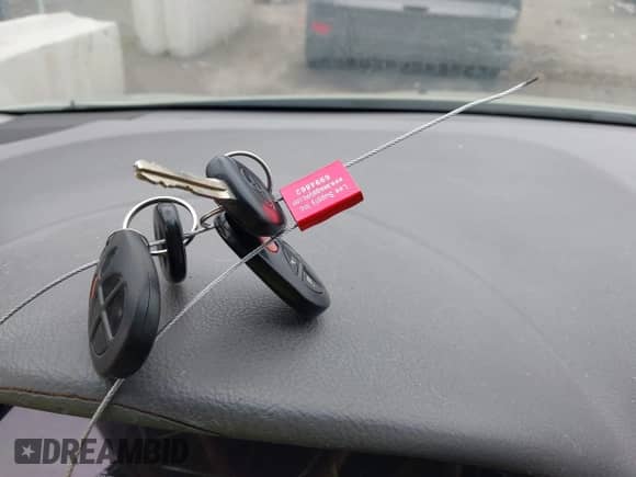 2008 Toyota Sienna XLE z VIN 5TDBK22CX8S011621, wystawiony jako IAAI lot #42274860 z przebiegiem 283 826 mil mil oraz . Historia ofert i sprzedaży dostępna na DreamBid. Obrazek 11.