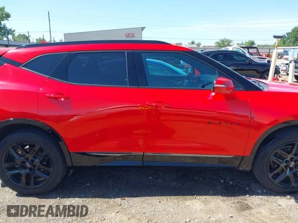 2021 Chevrolet Blazer RS с VIN 3GNKBKRS3MS566873, выставлен на аукционе IAAI как лот 42682983 с пробегом 86 068 миль миль и . История ставок и продаж доступна на DreamBid. Изображение 14.