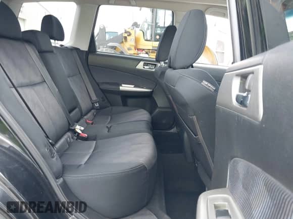 2009 Subaru Forester X with VIN JF2SH63659H756959, listed as a IAAI auction lot 42857776 with 214,307 mi miles and . Bid and sale history available at DreamBid. Image 8.