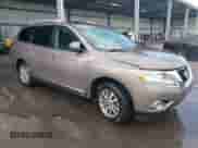 2013 Nissan Pathfinder SV z VIN 5N1AR2MNXDC627266, wystawiony jako IAAI lot #42284429 z przebiegiem 163 910 mil mil oraz . Historia ofert i sprzedaży dostępna na DreamBid. Obrazek 1.