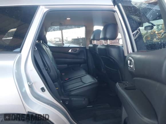 2017 Nissan Pathfinder SV with VIN 5N1DR2MM3HC696441, listed as a IAAI auction lot 42551768 with 85,578 mi miles and . Bid and sale history available at DreamBid. Image 8.