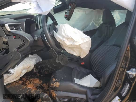 2021 Toyota Corolla XSE z VIN 5YFT4MCE8MP066002, wystawiony jako Copart lot #67590995 z przebiegiem Nie podano mil oraz Szkoda całkowita • Salvage title. Historia ofert i sprzedaży dostępna na DreamBid. Obrazek 7.