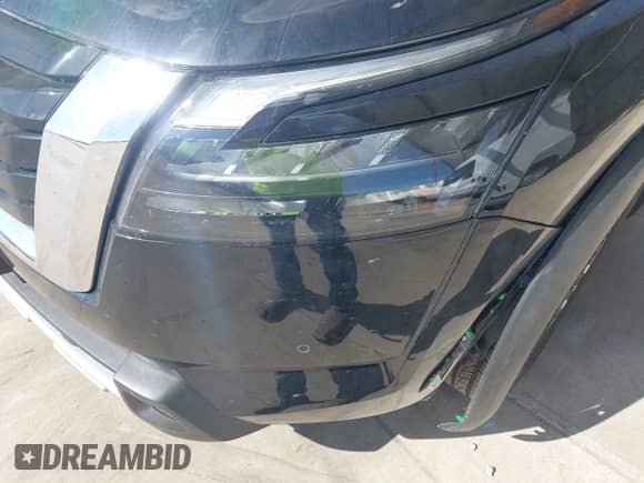 2025 Nissan Pathfinder SL с VIN 5N1DR3CAXSC235208, выставлен на аукционе IAAI как лот 42475254 с пробегом 5 697 миль миль и . История ставок и продаж доступна на DreamBid. Изображение 20.