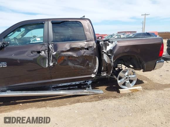 2016 Ram 1500 Big Horn с VIN 1C6RR7LT5GS407667, выставлен на аукционе IAAI как лот 43328598 с пробегом 135 221 миль миль и . История ставок и продаж доступна на DreamBid. Изображение 6.