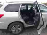 2017 Nissan Pathfinder SV with VIN 5N1DR2MM1HC657900, listed as a IAAI auction lot 43452836 with 127,633 mi miles and . Bid and sale history available at DreamBid. Image 8.