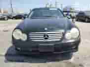 2003 Mercedes-Benz C 320 z VIN WDBRN64J43A459365, wystawiony jako Copart lot #65401525 z przebiegiem 129 633 mil mil oraz Szkoda całkowita • Salvage title. Historia ofert i sprzedaży dostępna na DreamBid. Obrazek 5.