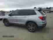 2021 Honda Passport EX-L с VIN 5FNYF8H5XMB026158, выставлен на аукционе Copart как лот 51530495 с пробегом 46 745 миль миль и На запчасти • Non repairable. История ставок и продаж доступна на DreamBid. Изображение 2.