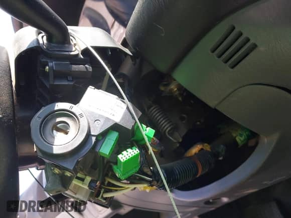 2001 Honda Civic с VIN JHMES16241S001865, выставлен на аукционе IAAI как лот 43121352 с пробегом 212 250 миль миль и . История ставок и продаж доступна на DreamBid. Изображение 12.