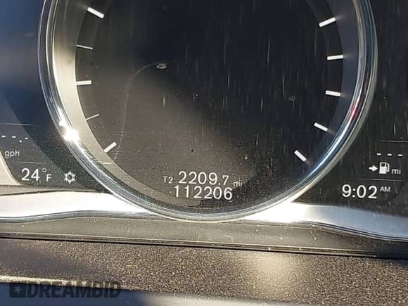 2018 Volvo S60 Inscription z VIN LYV402TK5JB159465, wystawiony jako IAAI lot #41337388 z przebiegiem 112 206 mil mil oraz . Historia ofert i sprzedaży dostępna na DreamBid. Obrazek 15.