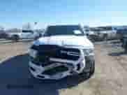 2024 Ram 1500 Big Horn z VIN 1C6SRFFT2RN119324, wystawiony jako IAAI lot #42025347 z przebiegiem 54 131 mil mil oraz . Historia ofert i sprzedaży dostępna na DreamBid. Obrazek 12.