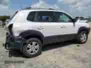 2008 Hyundai Tucson SE с VIN KM8JN12D58U881970, выставлен на аукционе Copart как лот 66034065 с пробегом 132 393 миль миль и Списание • Salvage title. История ставок и продаж доступна на DreamBid. Изображение 3.