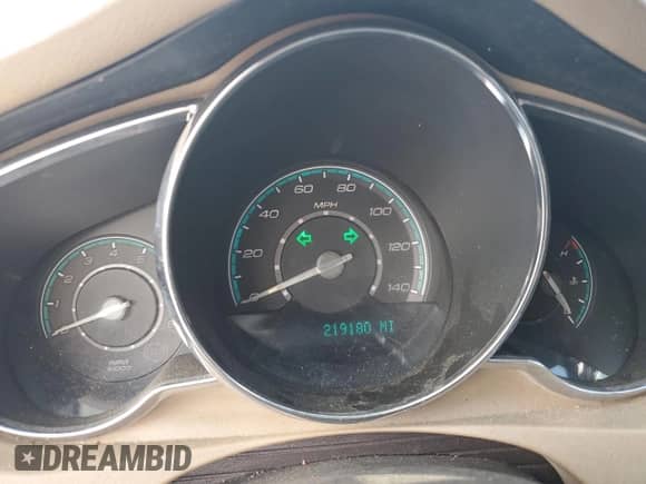 2009 Chevrolet Malibu 1LT с VIN 1G1ZH57B394188922, выставлен на аукционе Copart как лот 80780365 с пробегом 219 180 миль миль и Списание • Salvage title. История ставок и продаж доступна на DreamBid. Изображение 9.