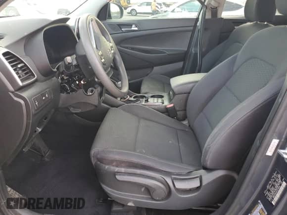 2020 Hyundai Tucson SE с VIN KM8J23A49LU219436, выставлен на аукционе Copart как лот 70165155 с пробегом 33 243 миль миль и Списание • Salvage title. История ставок и продаж доступна на DreamBid. Изображение 7.