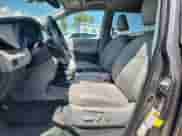 2020 Toyota Sienna XLE Premium с VIN 5TDDZ3DC1LS242326, выставлен на аукционе Copart как лот 70352825 с пробегом 75 485 миль миль и Списание • Salvage title. История ставок и продаж доступна на DreamBid. Изображение 7.