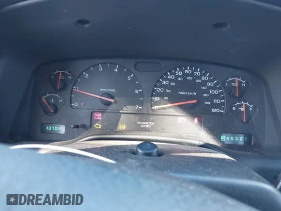 2004 Dodge Dakota z VIN 1D7FL46K34S565246, wystawiony jako IAAI lot #41779979 z przebiegiem 137 045 mil mil oraz . Historia ofert i sprzedaży dostępna na DreamBid. Obrazek 7.