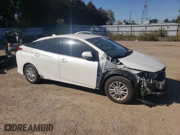 2020 Toyota Prius XLE с VIN JTDKARFP0L3159733, выставлен на аукционе Copart как лот 85476325 с пробегом 179 643 миль миль и Чистый • Clean title. История ставок и продаж доступна на DreamBid. Изображение 4.