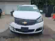2017 Chevrolet Traverse LT z VIN 1GNKVGKDXHJ133123, wystawiony jako IAAI lot #43049708 z przebiegiem 117 382 mil mil oraz . Historia ofert i sprzedaży dostępna na DreamBid. Obrazek 12.
