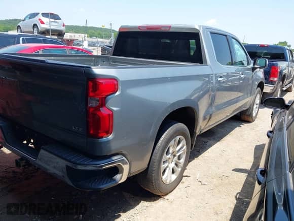 2023 Chevrolet Silverado 1500 LTZ с VIN 2GCPAEED9P1111245, выставлен на аукционе IAAI как лот 42448981 с пробегом 57 321 миль миль и . История ставок и продаж доступна на DreamBid. Изображение 4.