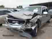 2002 GMC Sierra 1500 SLE с VIN 2GTEC19V121171588, выставлен на аукционе IAAI как лот 43076307 с пробегом 117 879 миль миль и . История ставок и продаж доступна на DreamBid. Изображение 6.