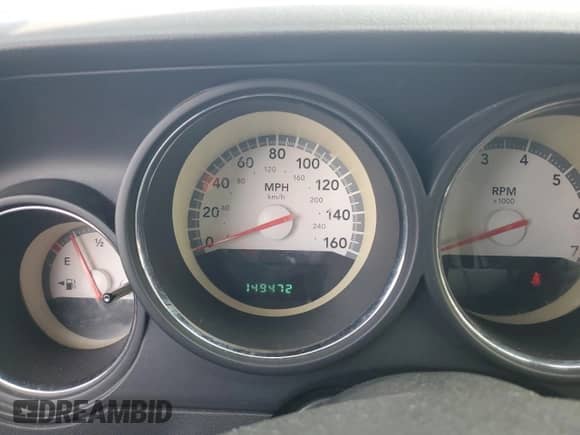 2010 Dodge Challenger R/T z VIN 2B3CJ5DT9AH159769, wystawiony jako Copart lot #80167745 z przebiegiem 149 472 mil mil oraz Szkoda całkowita • Salvage title. Historia ofert i sprzedaży dostępna na DreamBid. Obrazek 9.