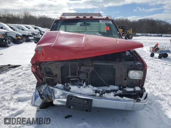 1999 Chevrolet Silverado 2500 с VIN 1GCGC24R2XF008358, выставлен на аукционе Copart как лот 44336295 с пробегом 234 843 миль миль и Чистый • Clean title. История ставок и продаж доступна на DreamBid. Изображение 5.