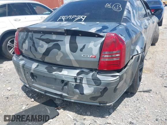 2006 Chrysler 300 C SRT-8 with VIN 2C3LA73W46H216929, listed as a IAAI auction lot 42660806 with 202,363 mi miles and . Bid and sale history available at DreamBid. Image 6.