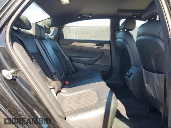 2019 Hyundai Sonata Sport z VIN 5NPE34AFXKH796155, wystawiony jako Copart lot #86226155 z przebiegiem 47 613 mil mil oraz Nie do naprawy • Non repairable. Historia ofert i sprzedaży dostępna na DreamBid. Obrazek 10.