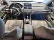 2009 Honda Accord EX-L with VIN 1HGCP26879A140962, listed as a Copart auction lot 71223085 with 186,063 mi miles and Clean title. Bid and sale history available at DreamBid. Image 8.